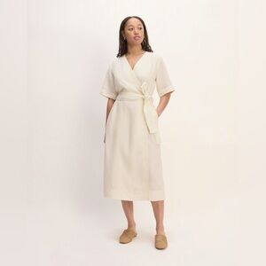 Everlane The Wrap Dress in Linen Bone